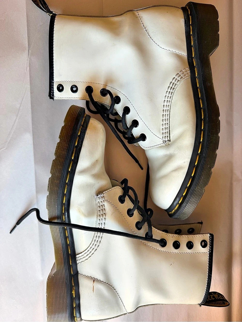 Dr. Martens 1460 Smooth Leather Lace Up Boots Smooth Leather White Combat Boots